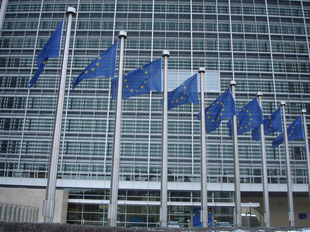 European Commission weighs in on Microsoft Ireland case